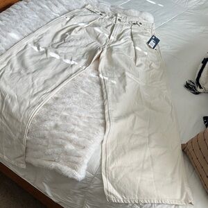 Universal Thread Off-White Trousers